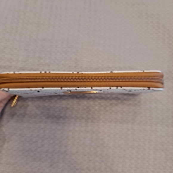 Baby Phat Tan Brown & Red Logo Single Zip Wristlet Wallet Clutch - Picture 4 of 7